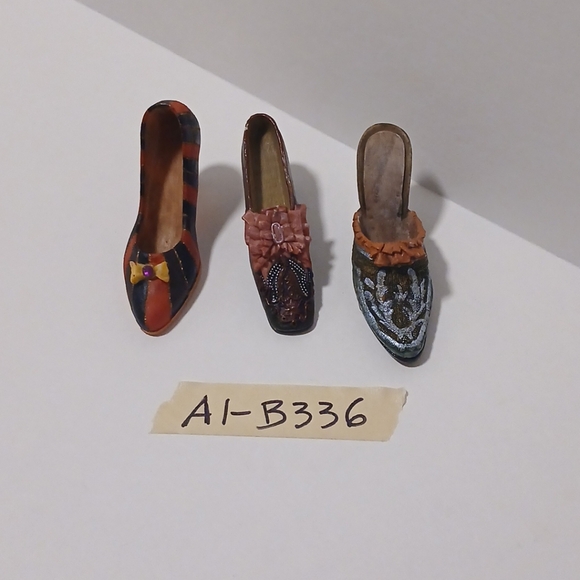 3 Vintage Miniature Shoes Dress Shoe Pump Heel - Picture 15 of 15